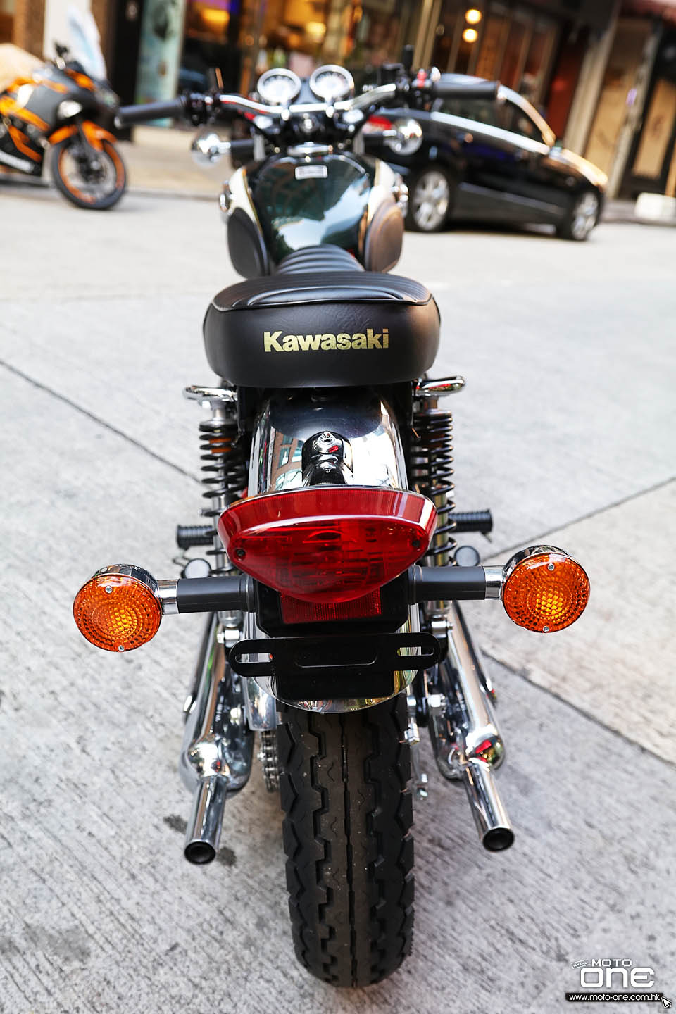 2018 KAWASAKI W800