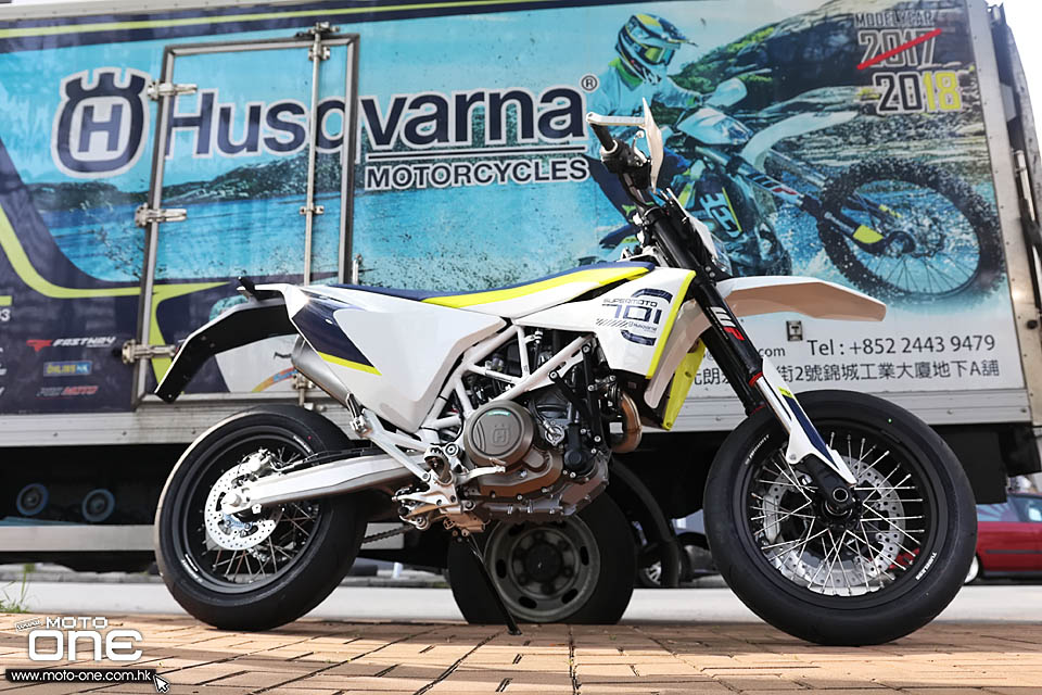 2019 HUSQVARNA 701 SUPERMOTO