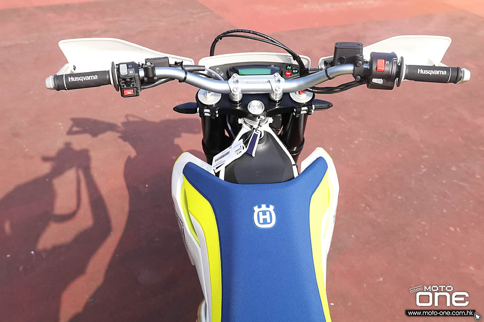 2019 HUSQVARNA 701 SUPERMOTO