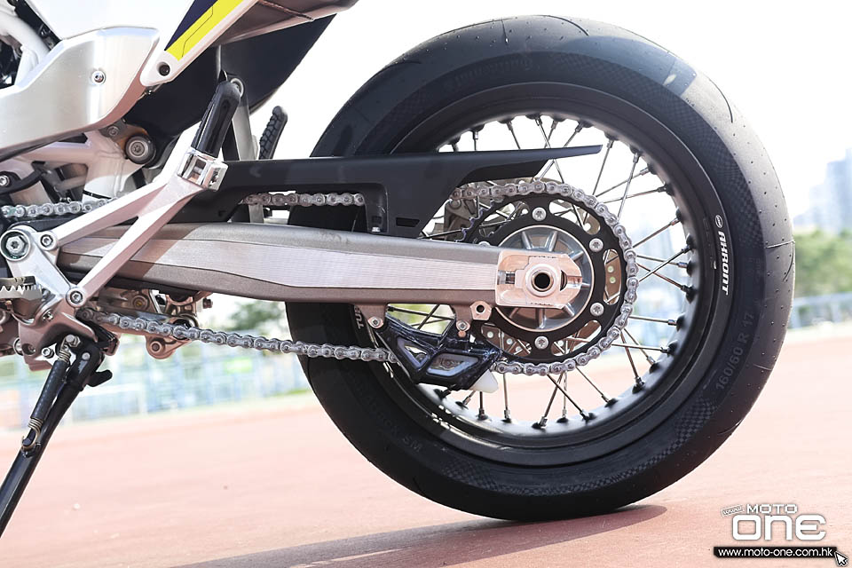 2019 HUSQVARNA 701 SUPERMOTO