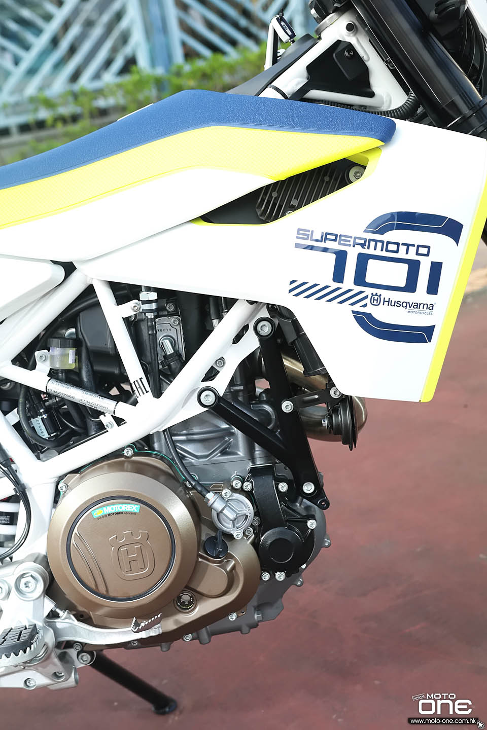 2019 HUSQVARNA 701 SUPERMOTO