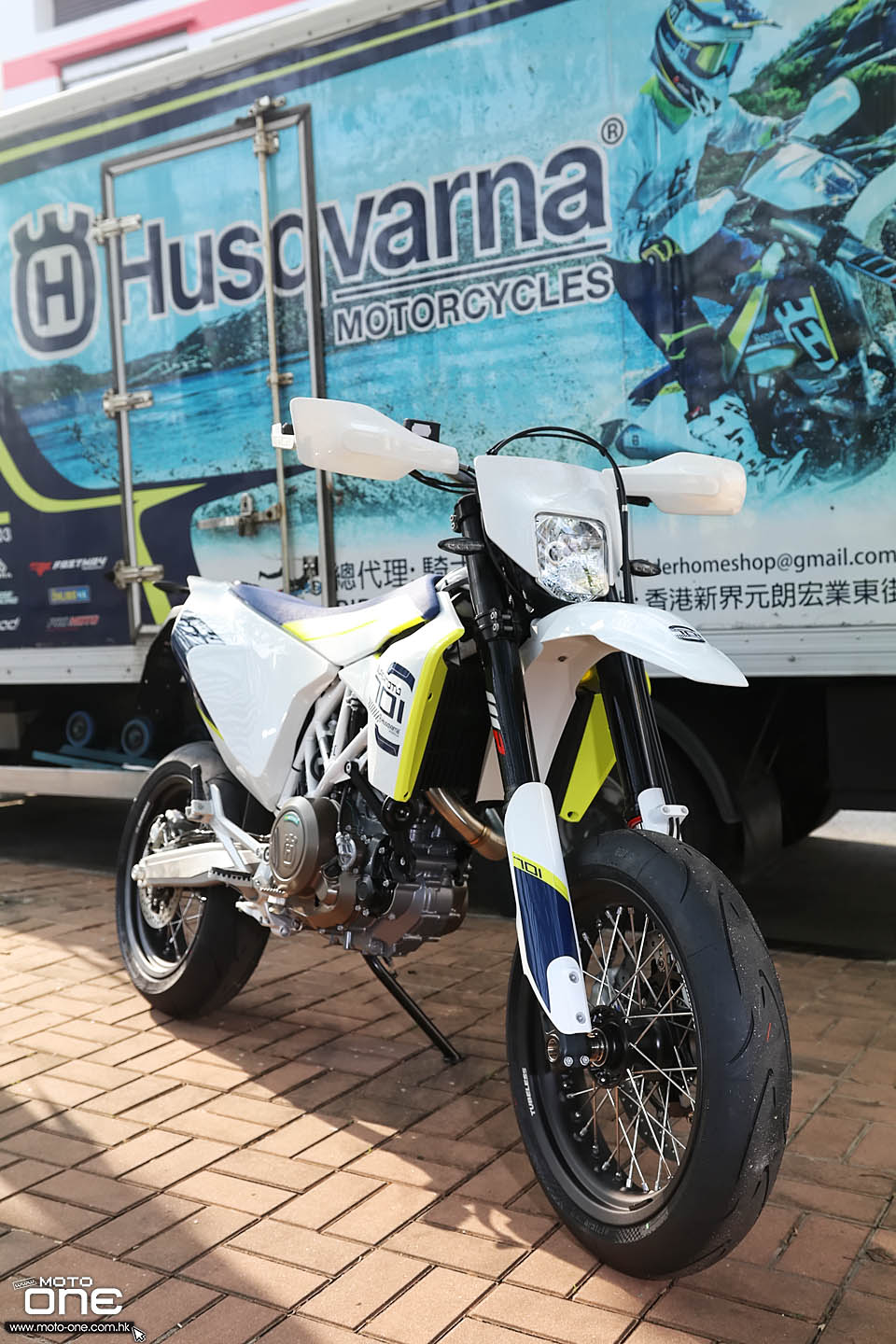 2019 HUSQVARNA 701 SUPERMOTO