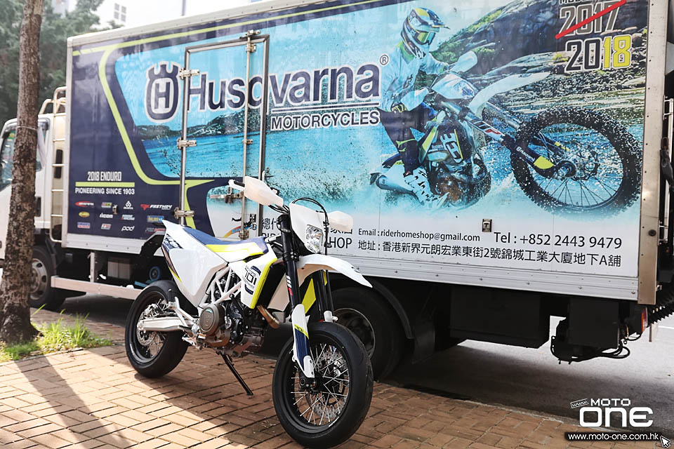 2019 HUSQVARNA 701 SUPERMOTO