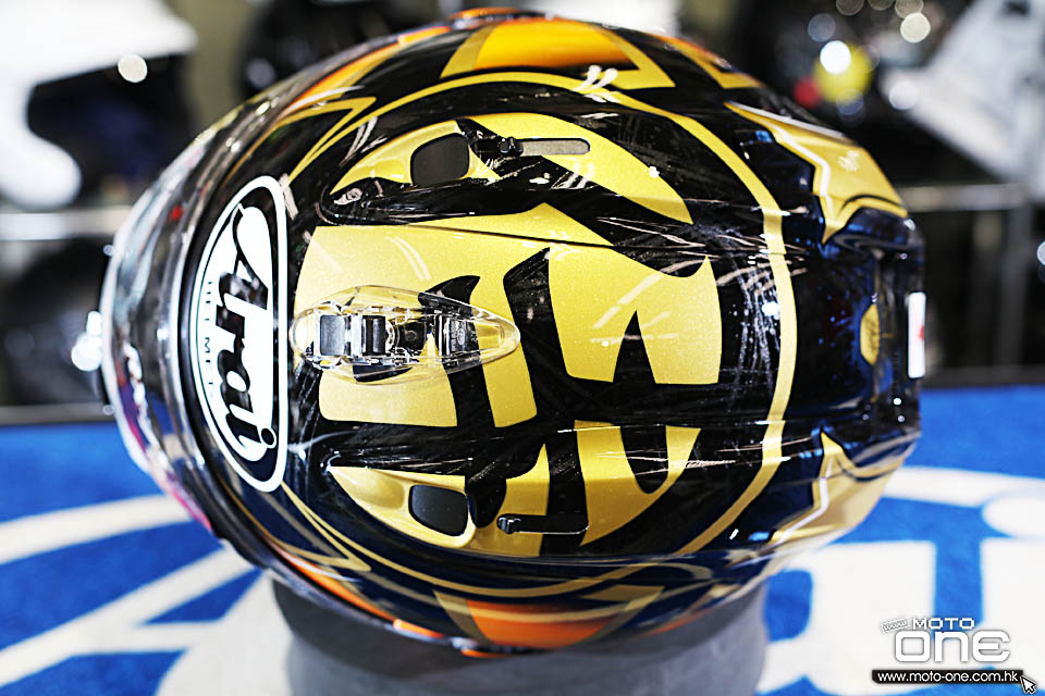 2018 Arai RX-7X PEDROSA SPIRIT GOLD