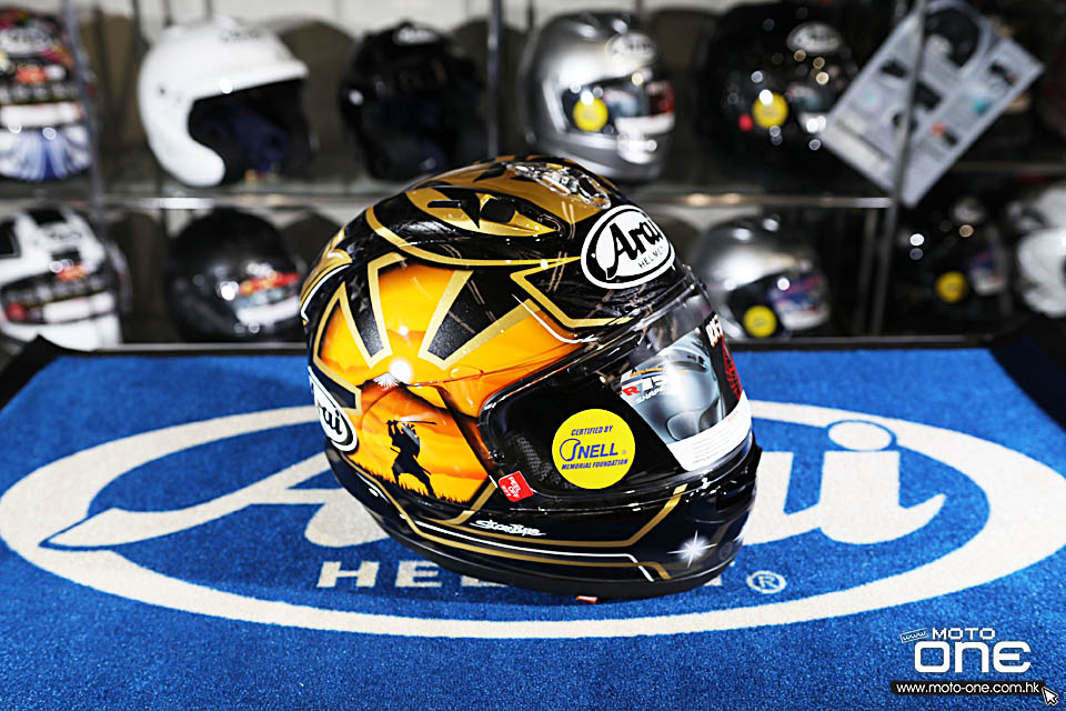 2018 Arai RX-7X PEDROSA SPIRIT GOLD