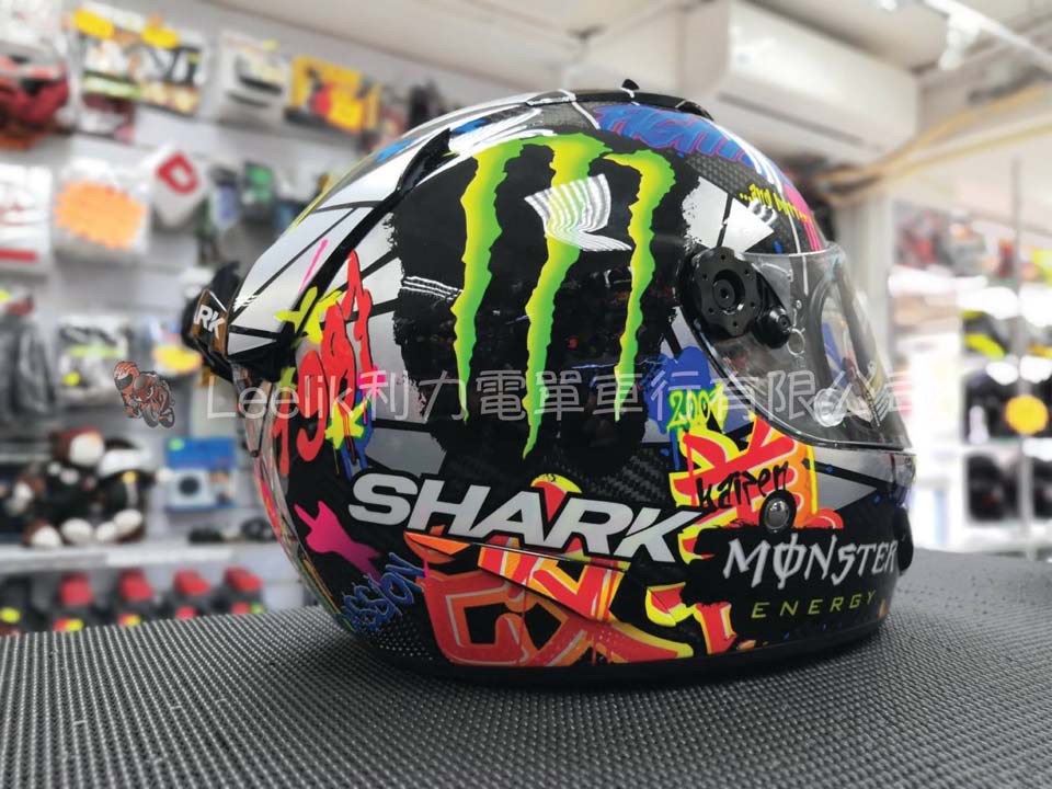 2018 SHARK RACE R-PRO Gaffiti