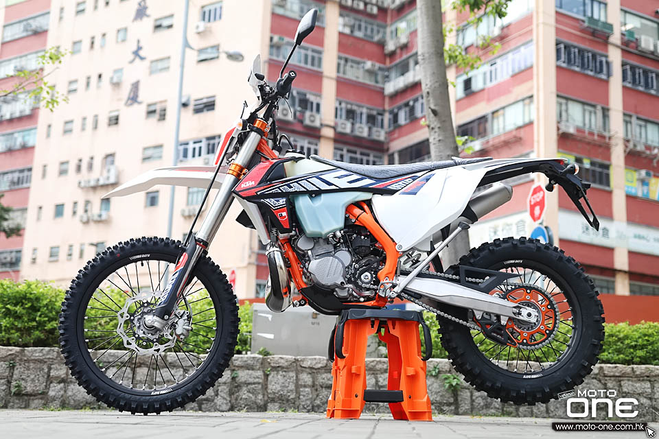 2019 KTM 300 EXC TPI SIX DAYS Edition