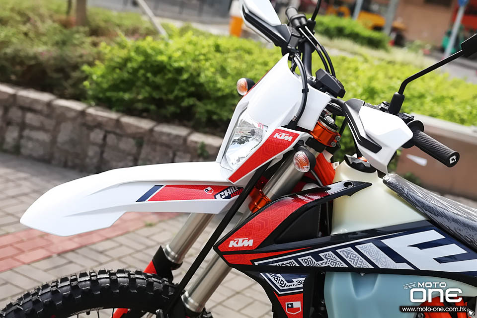 2019 KTM 300 EXC TPI SIX DAYS Edition