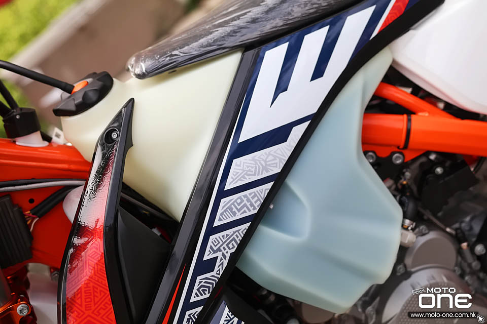2019 KTM 300 EXC TPI SIX DAYS Edition