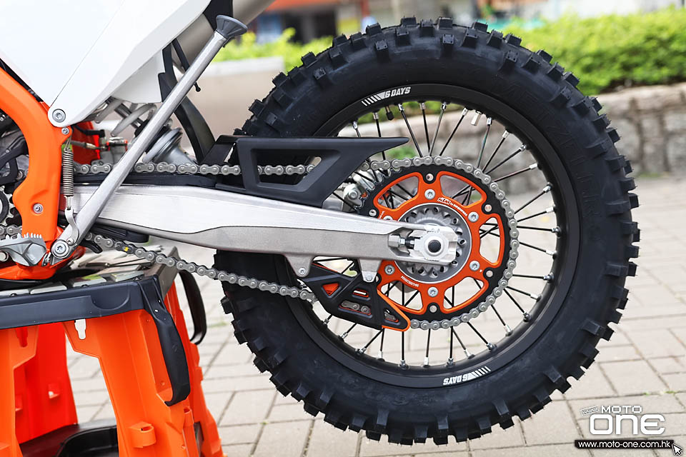 2019 KTM 300 EXC TPI SIX DAYS Edition