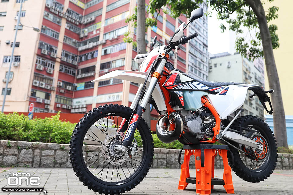2019 KTM 300 EXC TPI SIX DAYS Edition