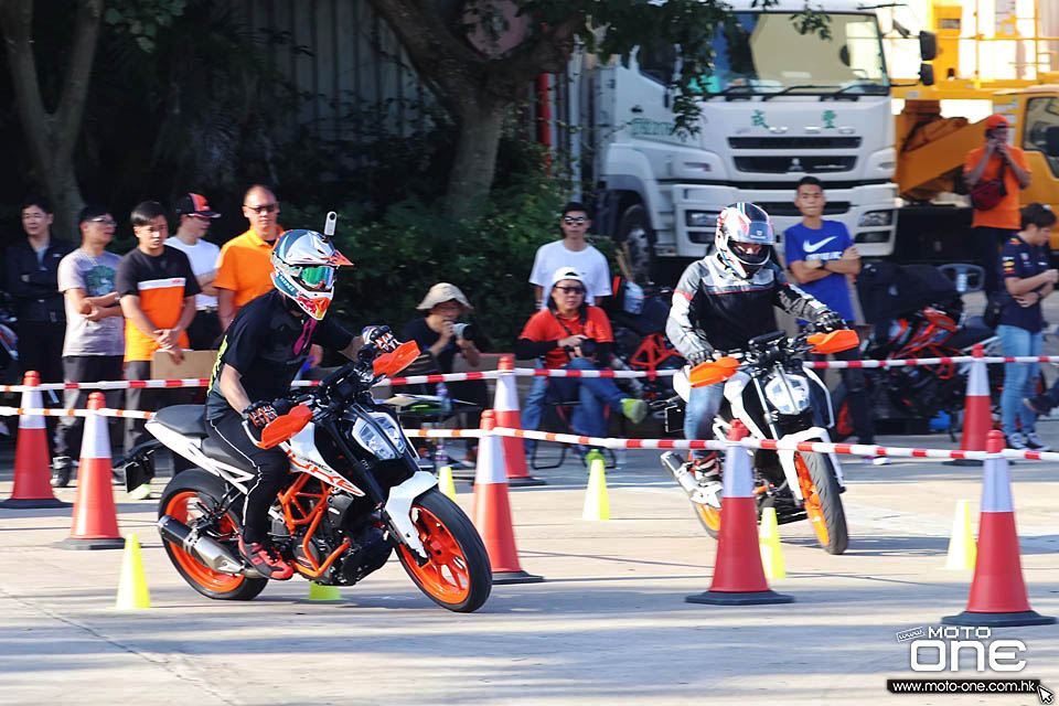 2018 KTM DUKEHANA