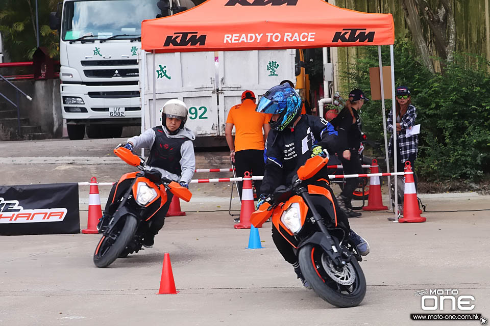 2018 KTM DUKEHANA