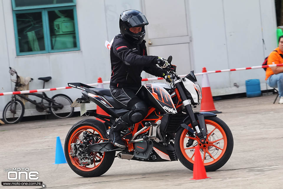 2018 KTM DUKEHANA