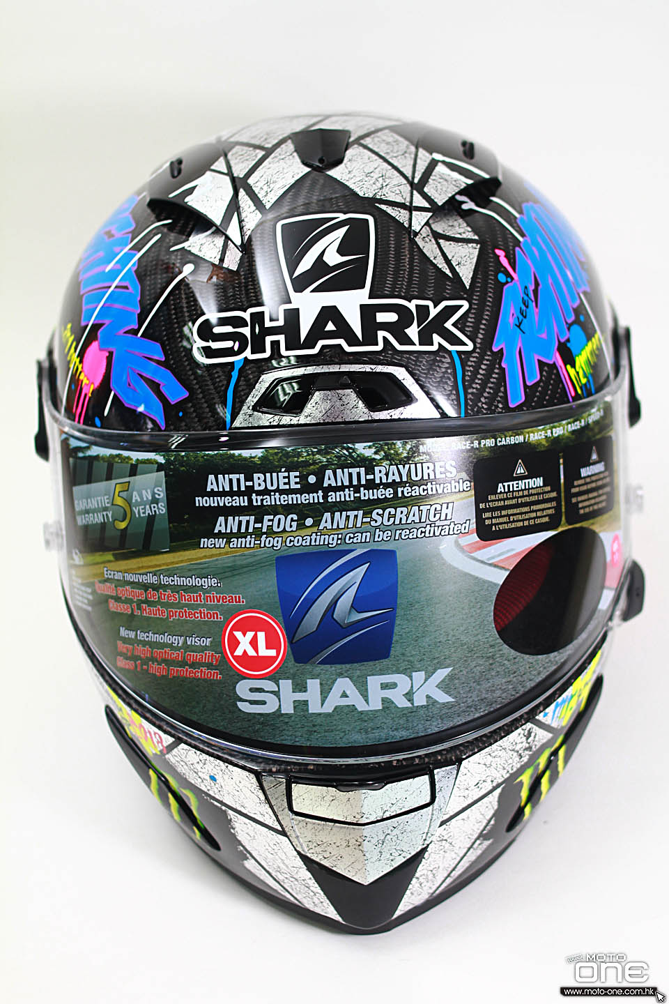 2018 SHARK RACE R-PRO Gaffiti