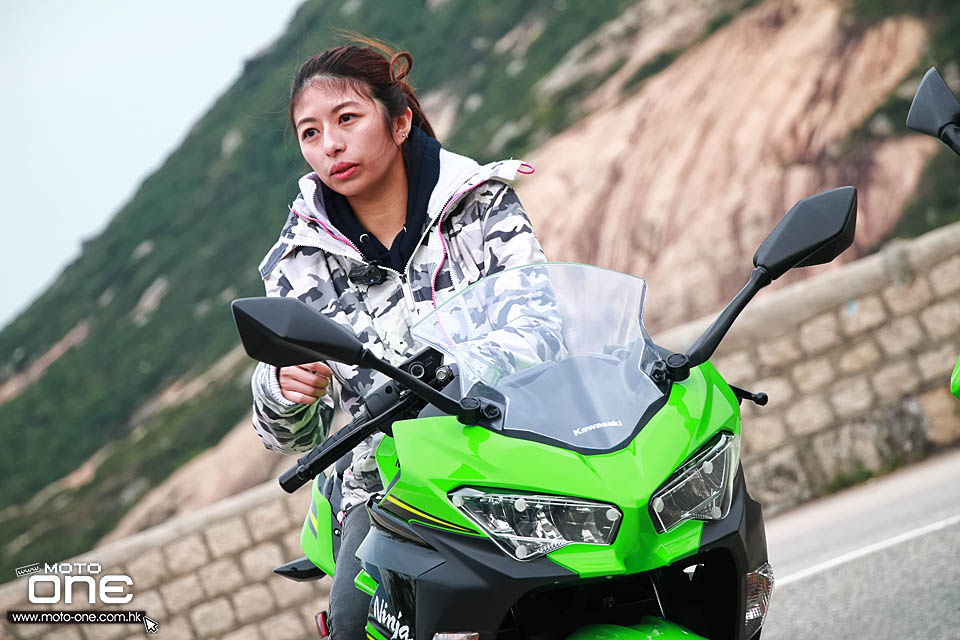 2018 KAWSAKI NINJA400 LADY RIDER