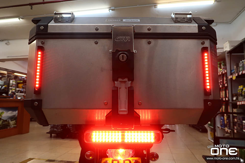 2019 AdMore LIGHT BAR