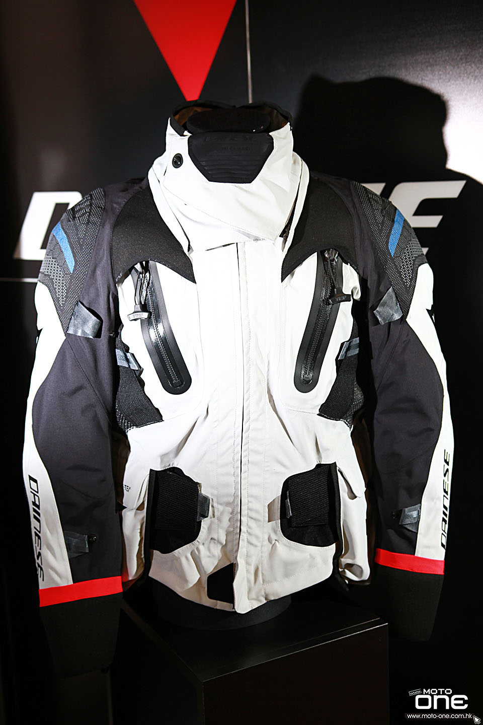 2019 DAINESE ANTARTICA GORE-TEX JACKET