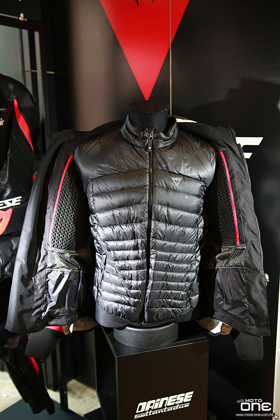 2019 DAINESE ANTARTICA GORE-TEX JACKET