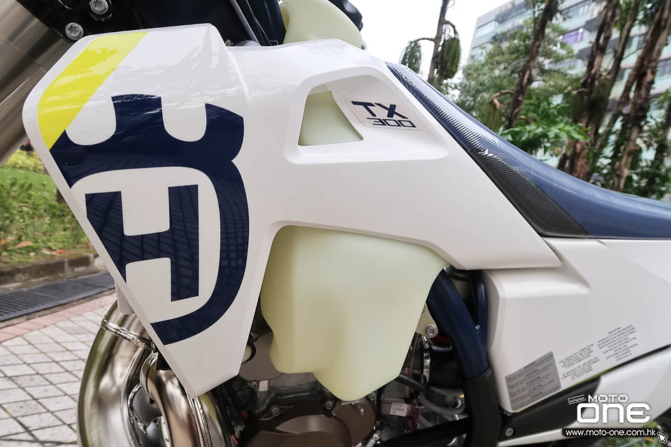 2019 HUSQVARNA TX300