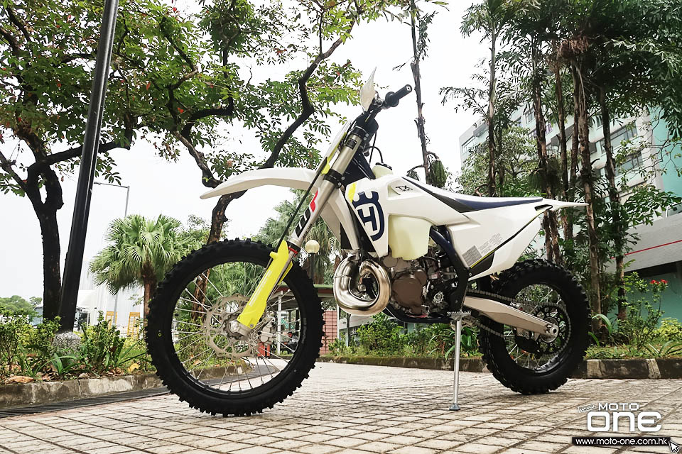 2019 HUSQVARNA TX300