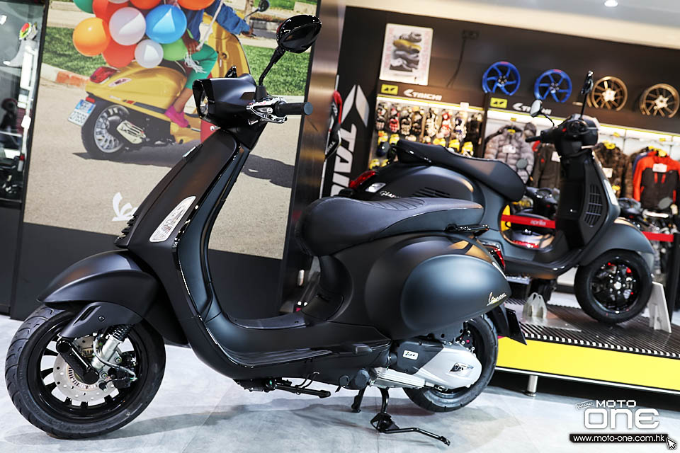 2019 VESPA SPRINT 150 NOTTE