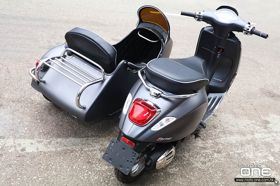 2019 HENRY OPENBOX VESPA SIDECAR