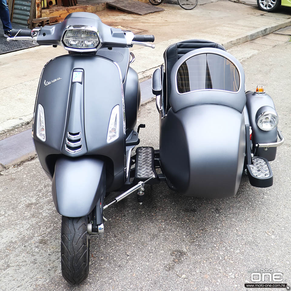 2019 HENRY OPENBOX VESPA SIDECAR