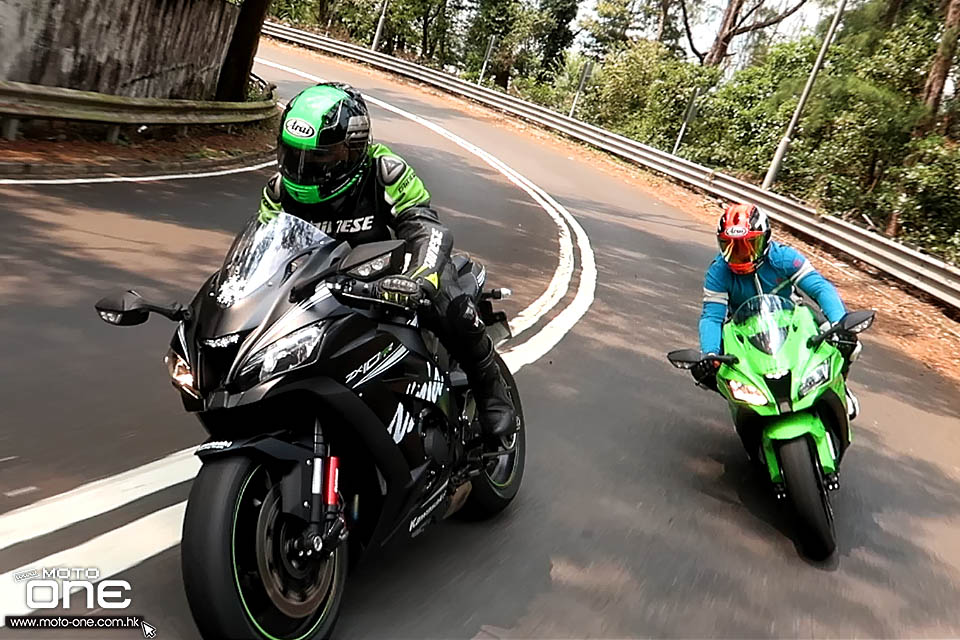 2019 KAWASAKI ZX-10RR TEST