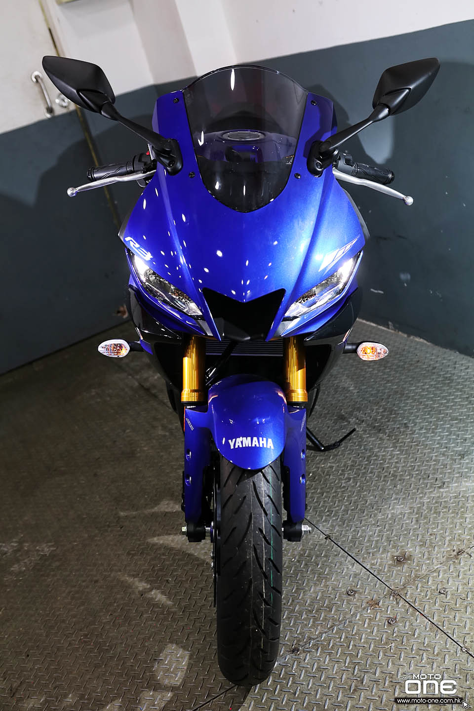 2019 YAMAHA YZF-R3