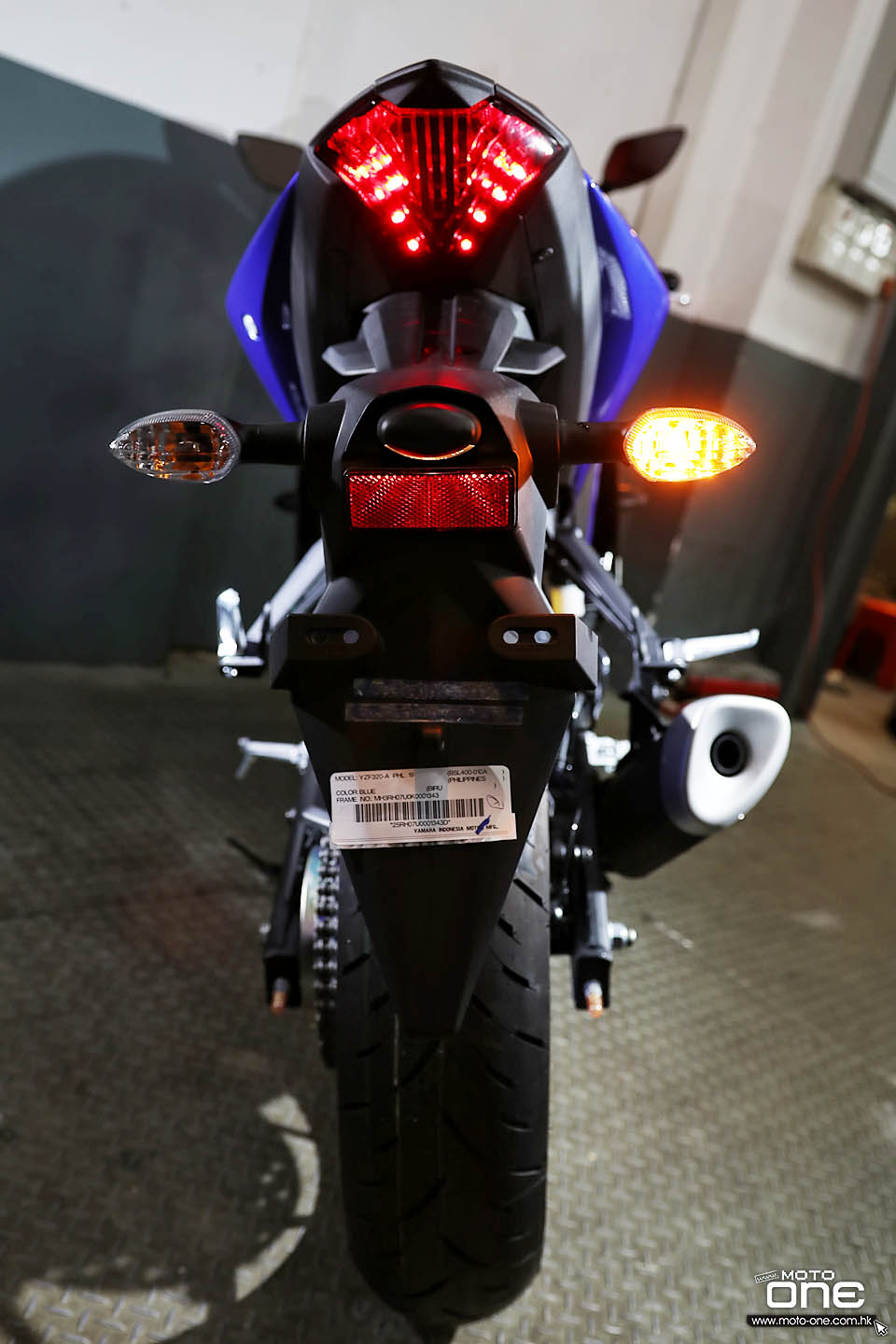 2019 YAMAHA YZF-R3