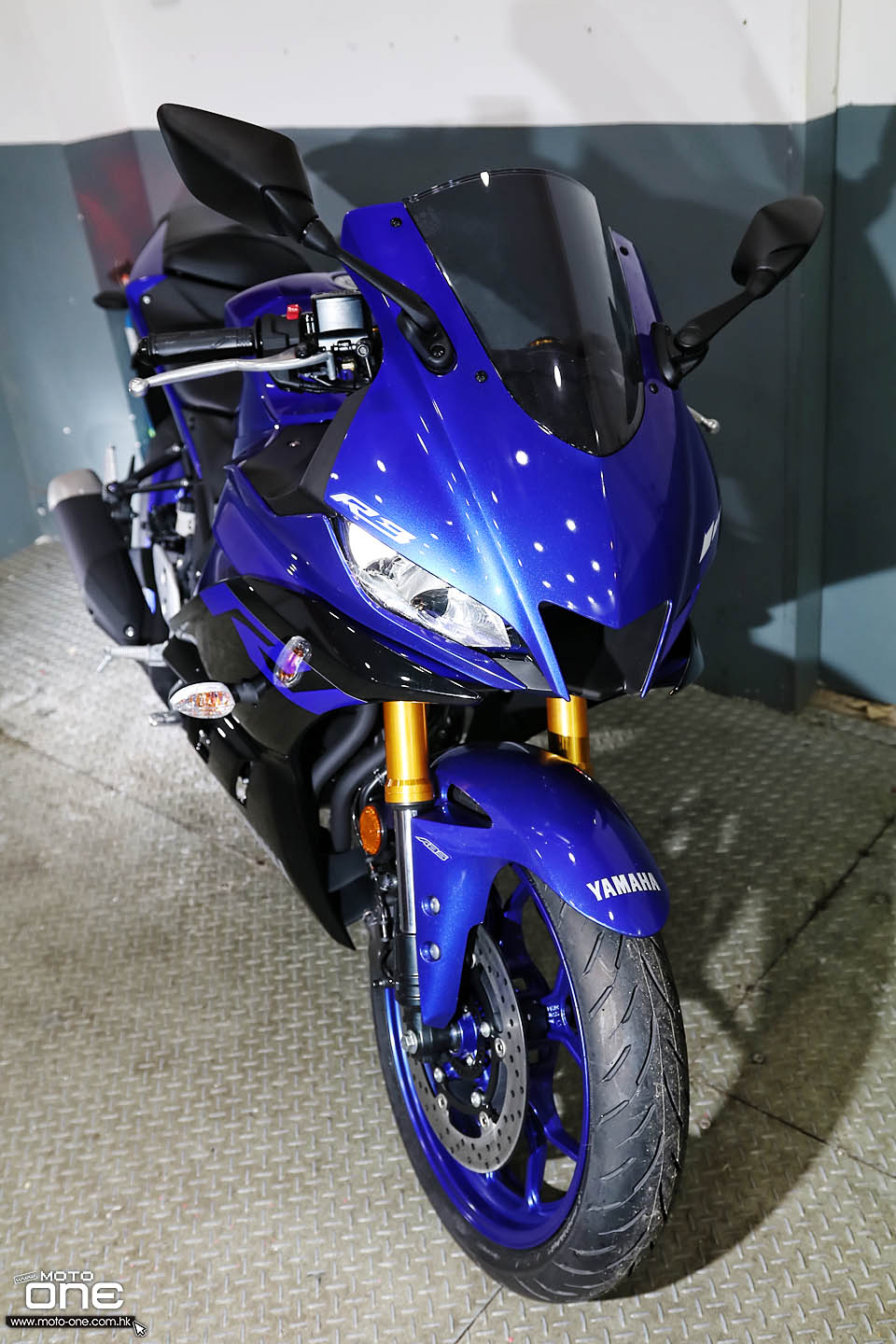 2019 YAMAHA YZF-R3