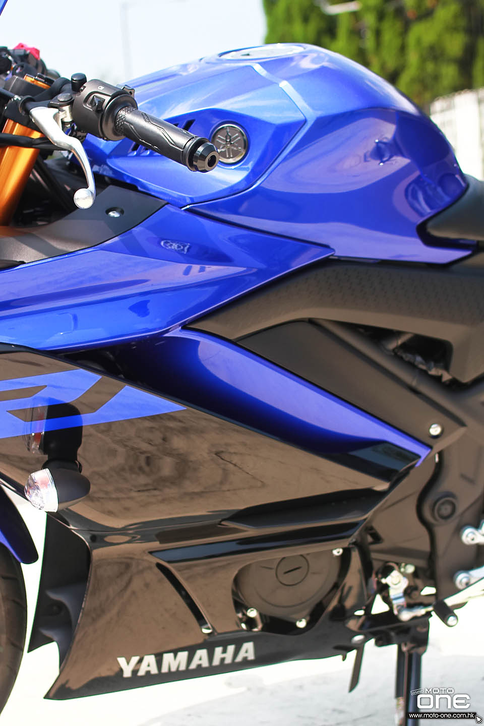 2019 YAMAHA YZF R3 TEST