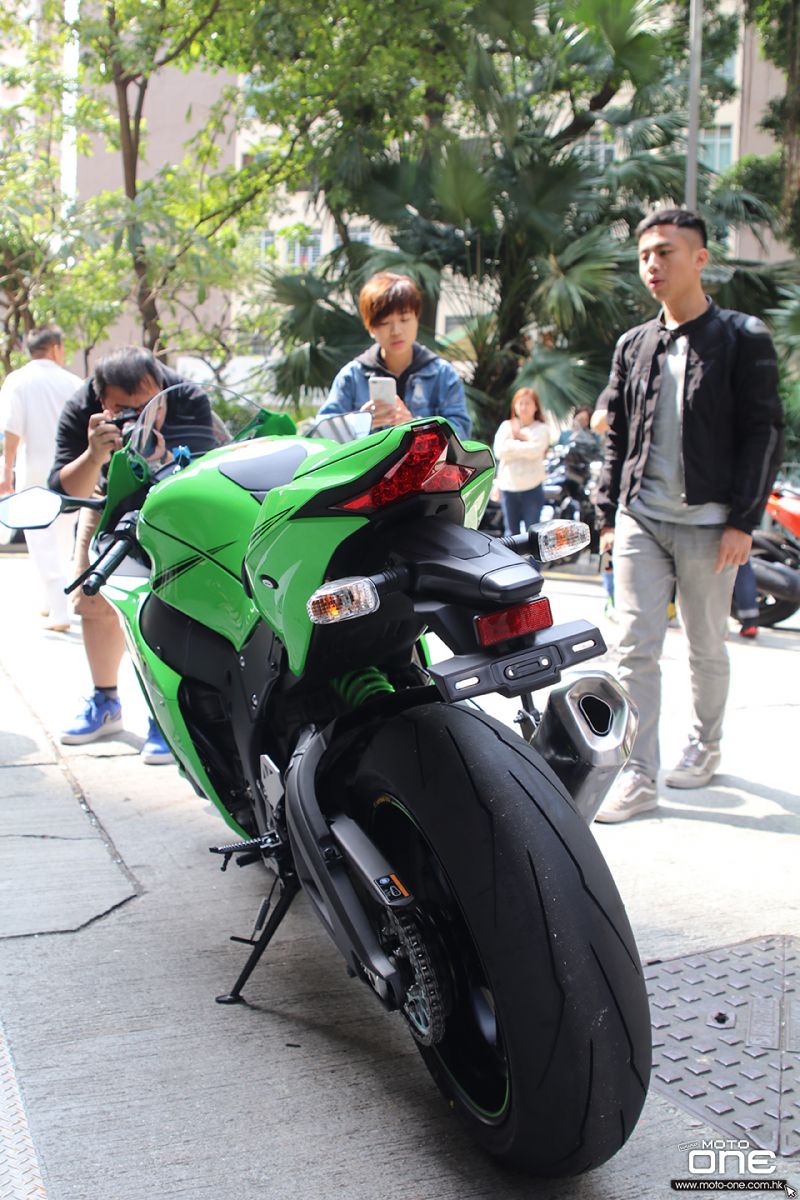 2019_kawasaki zx-10rr