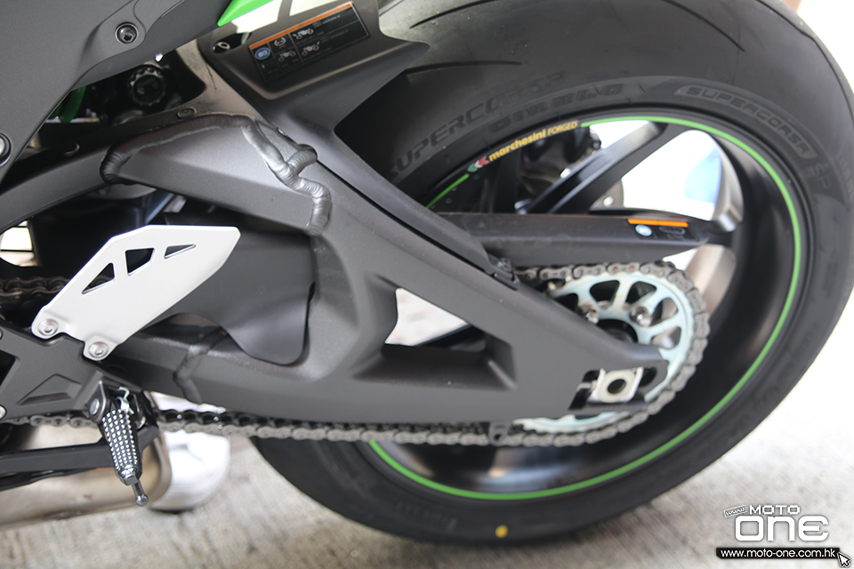 2019_kawasaki zx-10rr