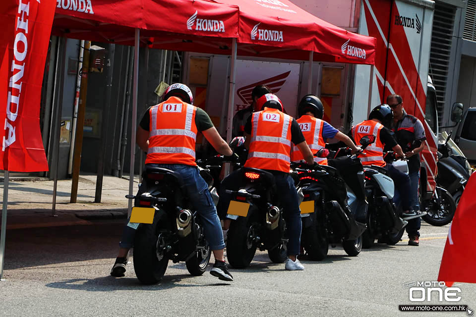 2019 HONDA FORZA 300 CB300R