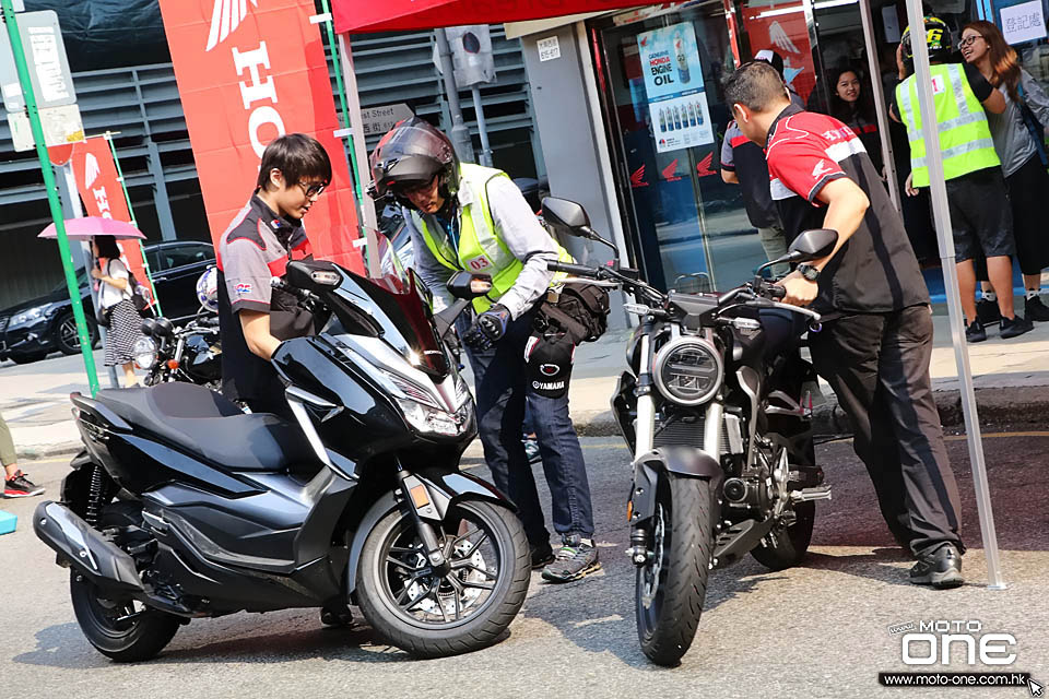 2019 HONDA FORZA 300 CB300R