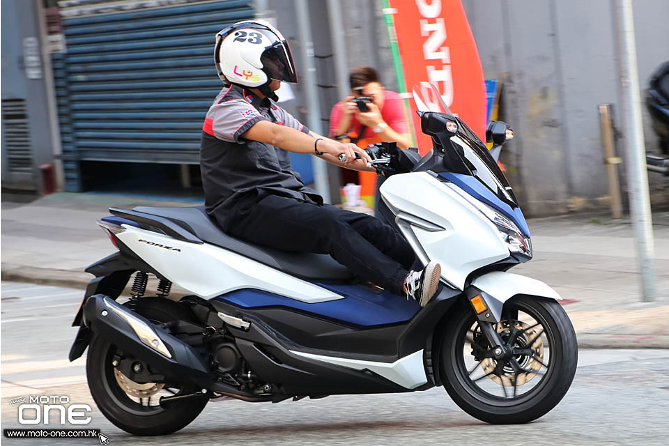 2019 HONDA FORZA 300 CB300R