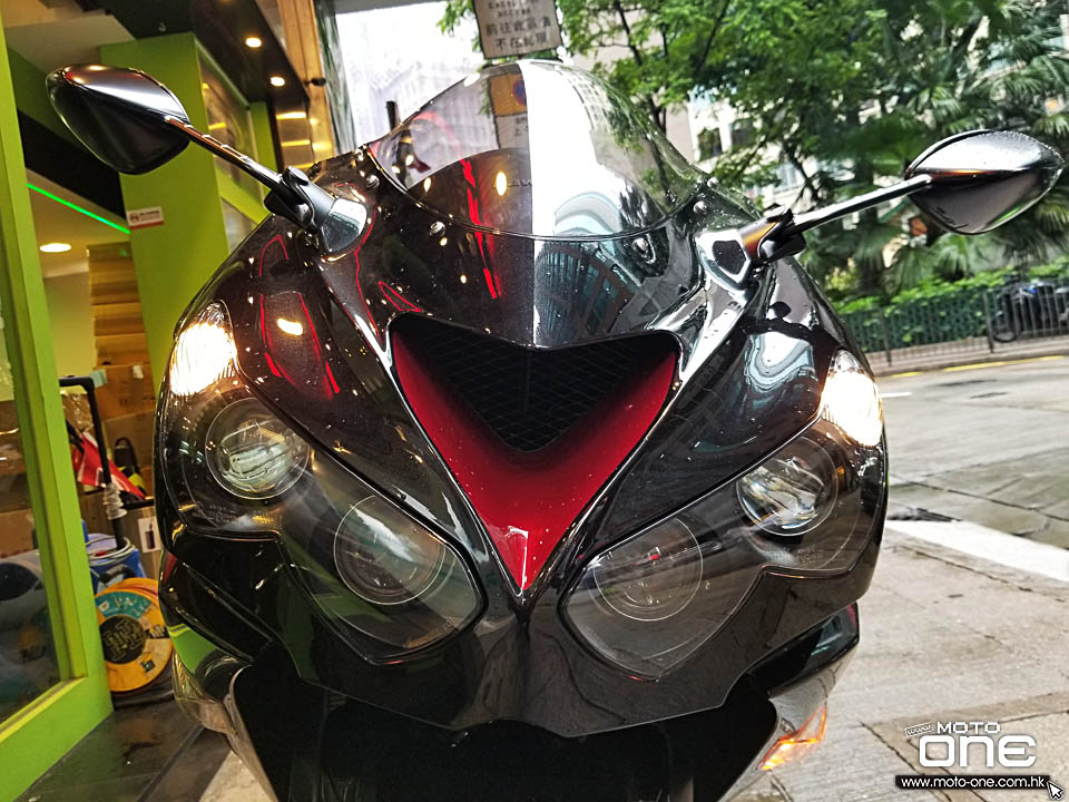 2019 KAWASAKI ZZR1400