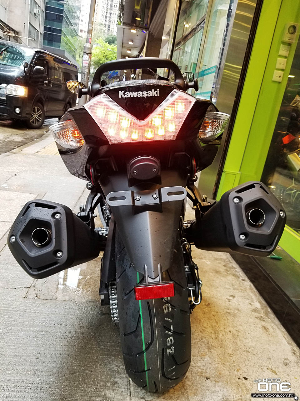 2019 KAWASAKI ZZR1400