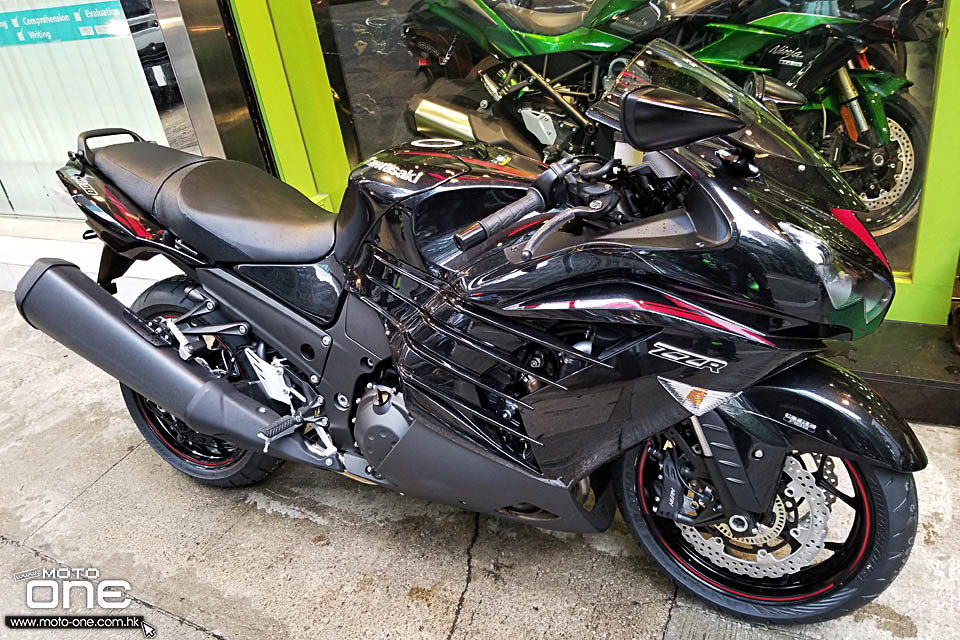 2019 KAWASAKI ZZR1400