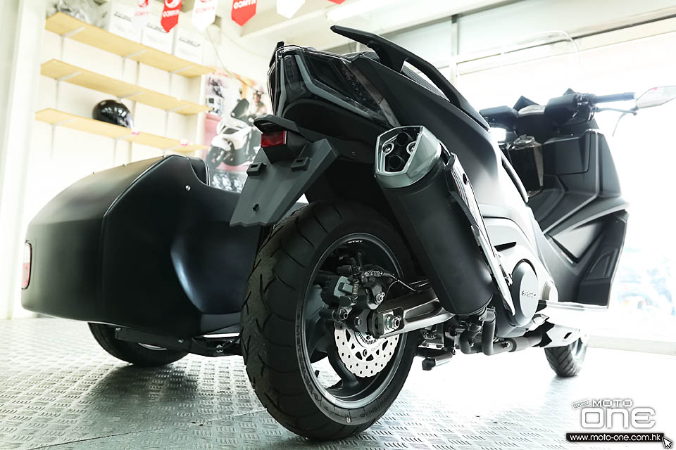 2019 KYMCO AK550 Sidecar