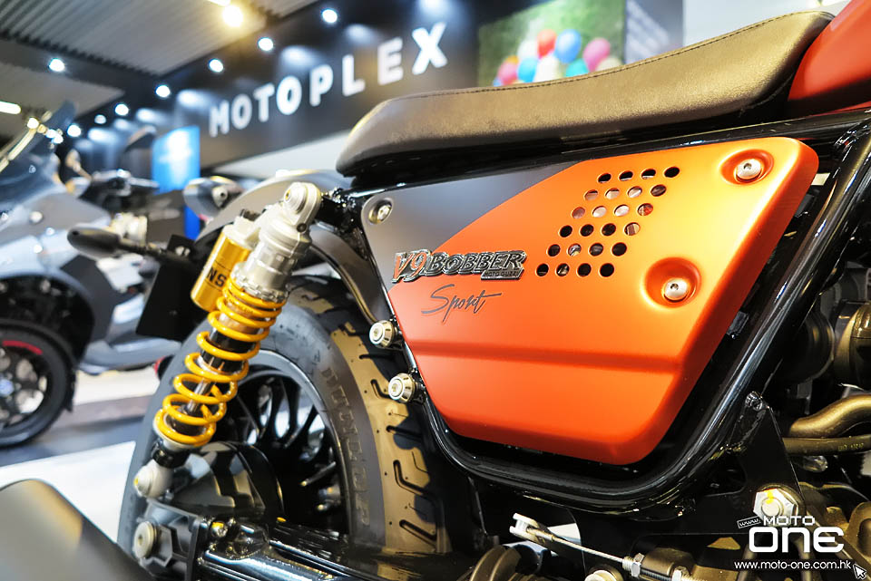 2019 MOTO GUZZI V9 BOBBER SPORT