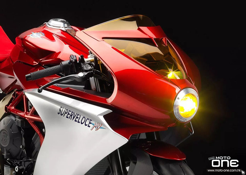 MV Agusta Superveloce 800