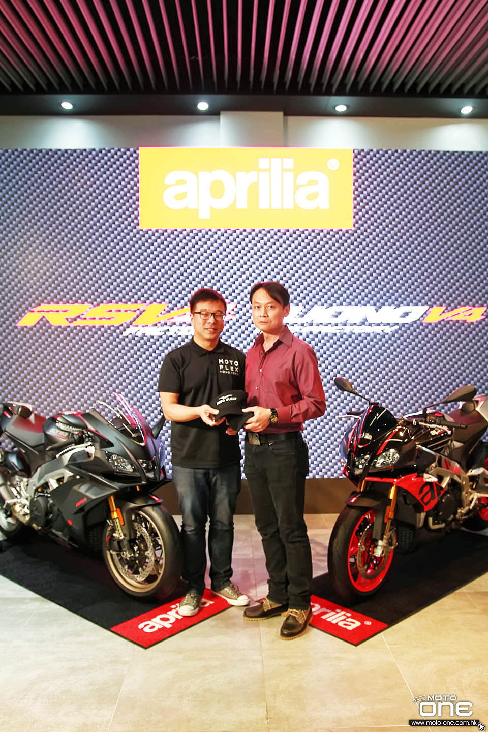 2019 APRILA RSV4 1100 Facrory Tuono 1100 Facrory Moto Guzzi V85TT