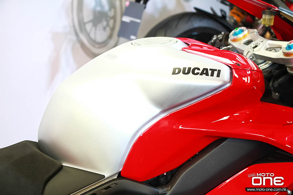 2019 Ducati Panigale V4 R