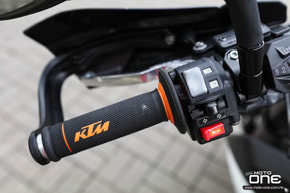 2019 KTM 690 SMC-R