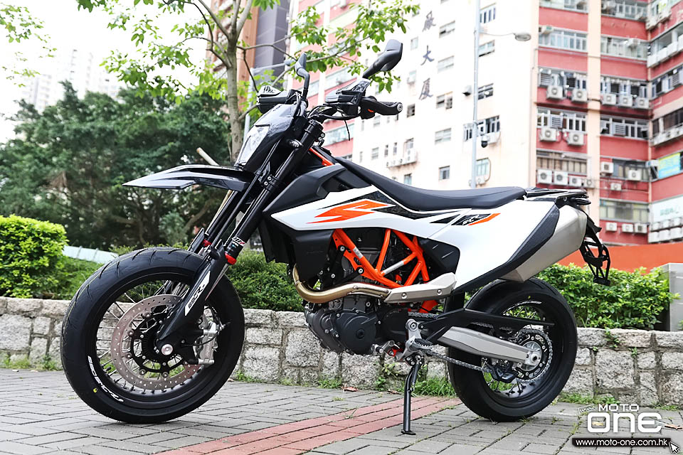 2019 KTM 690 SMC-R