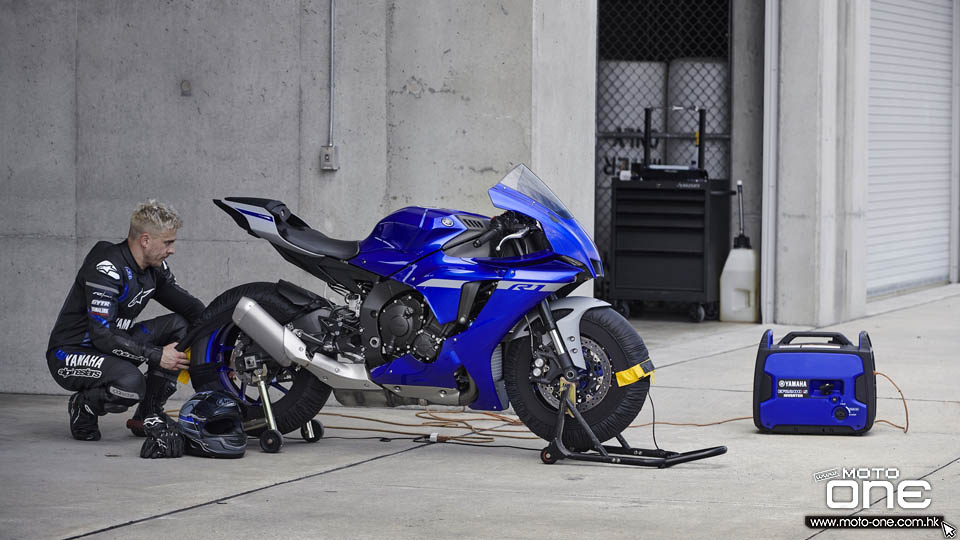 2020 YAMAHA YZF-R1 YZF-R1M