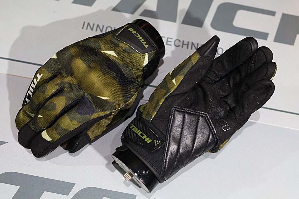 2019 RS-TAICHI GLOVE